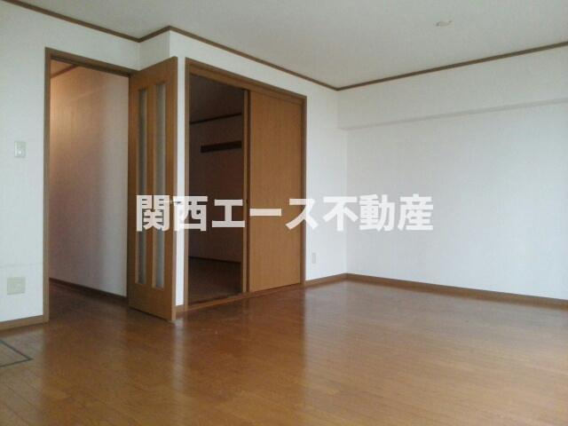 【寝室】 | シャン・ド・フルールⅠ番館