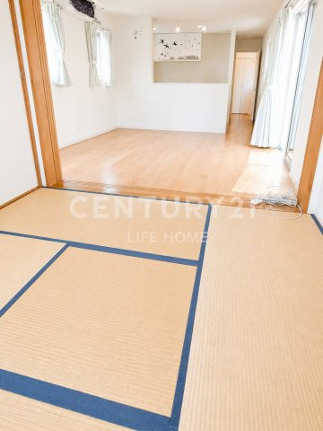 【和室】 | 東急田園都市線「長津田」中古戸建 | 和室がひろがる居住スペース