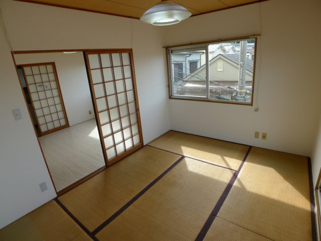 カーサ山手の寝室