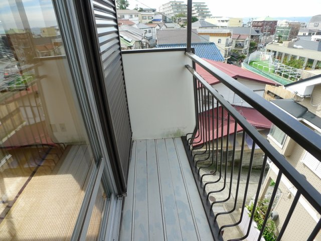 カーサ山手のバルコニー
