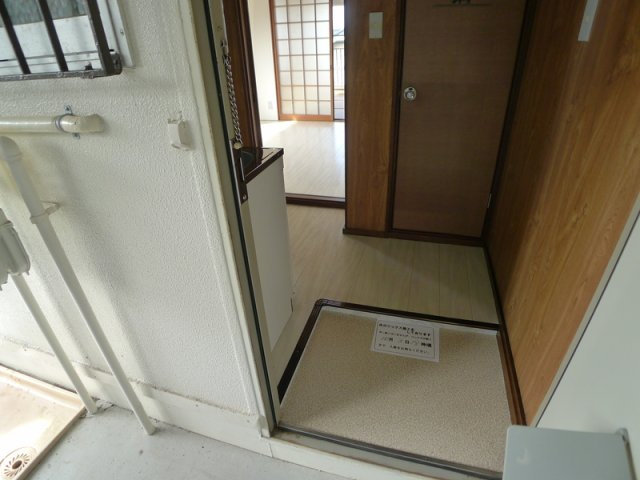 カーサ山手の玄関