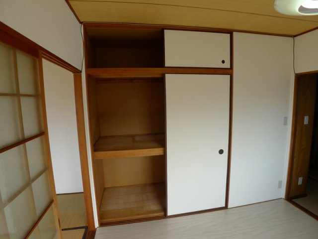 カーサ山手の収納