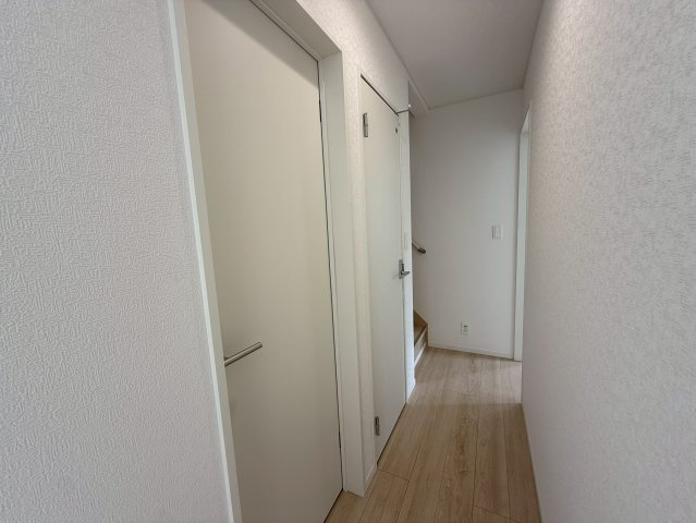クレイドルガーデン糸満市南波平 第２・３号棟のその他|１階廊下