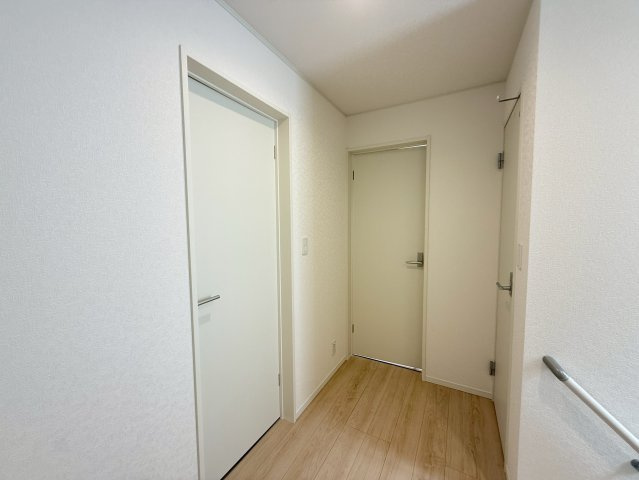 クレイドルガーデン糸満市南波平 第２・３号棟のその他|２階廊下