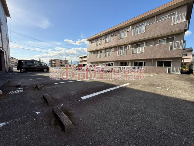 合川ビレッジⅠの駐車場|駐車場があります