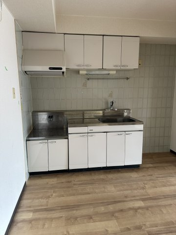 ベルハイムＯＫＡＤＡのキッチン