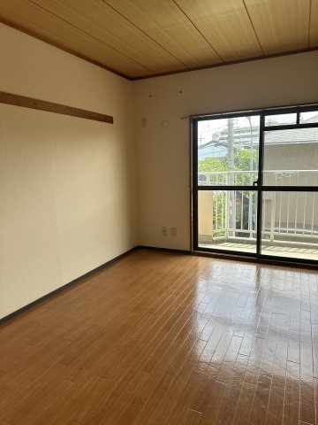 ベルハイムＯＫＡＤＡの洋室