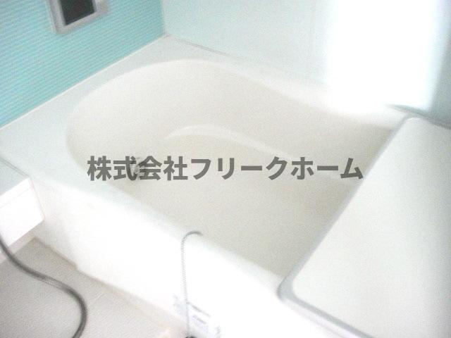 マーベラス東小金井の浴室