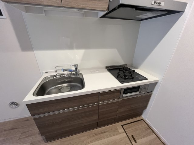 【キッチン】 | MAISON HIRO | 同物件別部屋参考写真　２口コンロ+グリル搭載