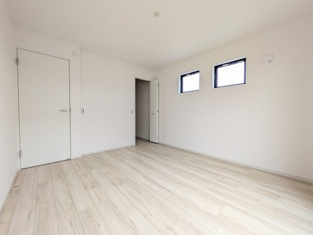 八王子市　小比企町　新築一戸建て　１期の収納|～ウォークインクローゼットでお荷物がスッキリ収まります～