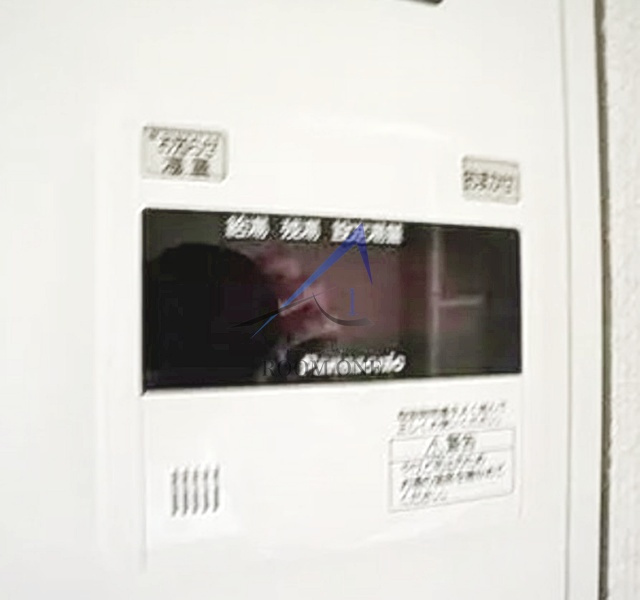 マリオン宮崎台の設備|給湯機パネルです。