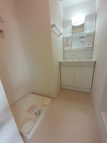 ポラリス　Ｋの洗面所|広い洗面スペースです★