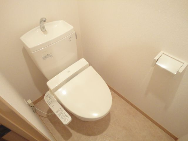 Ｙ‘ｓマンション弐番館のトイレ