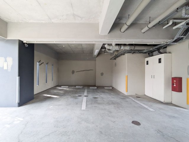 Ｙ‘ｓマンション弐番館の駐車場