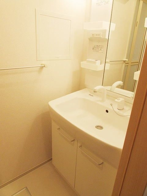 サンヴィオラ白水の洗面所