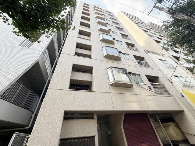 【外観】 | ドルメン五反田 | 手入れの行き届いた外壁やエントランスなど、「見ればわかる」レベルで清潔感を保ったマンションです。築年数を感じさせない姿で皆様をお出迎えします。～即日のご見学可能～　お問合せはお気軽にどうぞ。