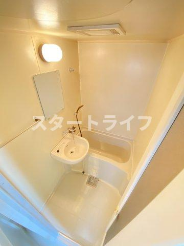 大阪市淀川区東三国１丁目の賃貸マンションの浴室