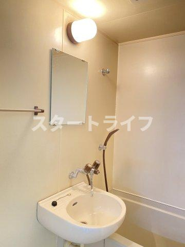 大阪市淀川区東三国１丁目の賃貸マンションの洗面所