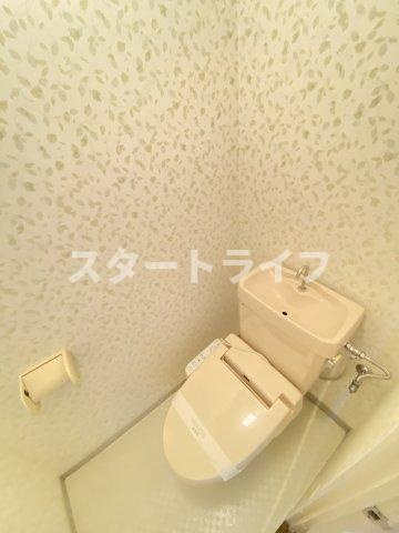大阪市淀川区東三国１丁目の賃貸マンションのトイレ