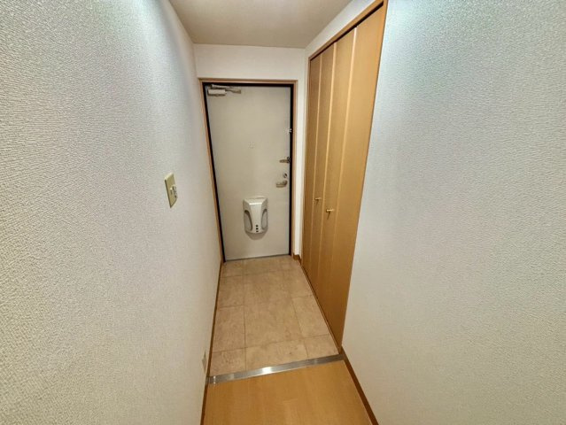 キャッスルコート飾磨の玄関