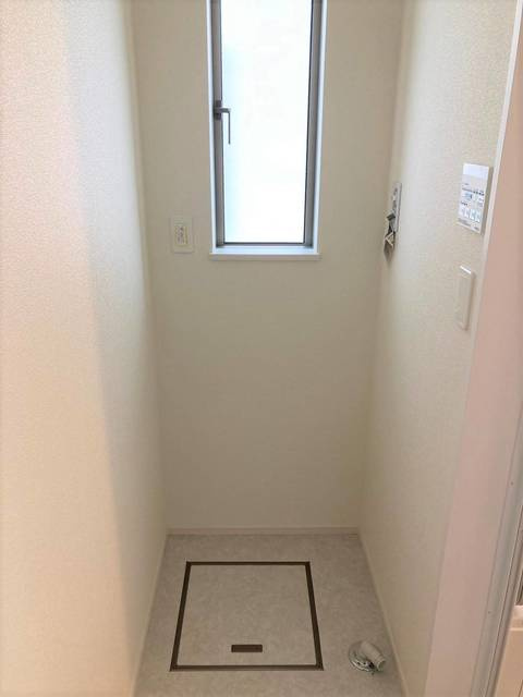Sumai-to市川市北方町02の玄関