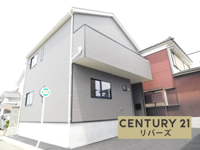 北名古屋市沖村岡西の新築一戸建の外観|◇限定１棟◇　　いつでも見学出来ます♪♪（お問合せ当日、平日、水曜、夜間でもＯＫ）　駐車並列２台ＯＫ！　１８．２帖の広々ＬＤＫ！　３ＬＤＫ！　収納豊富なプラン♪　ワイドインナーバルコニー！