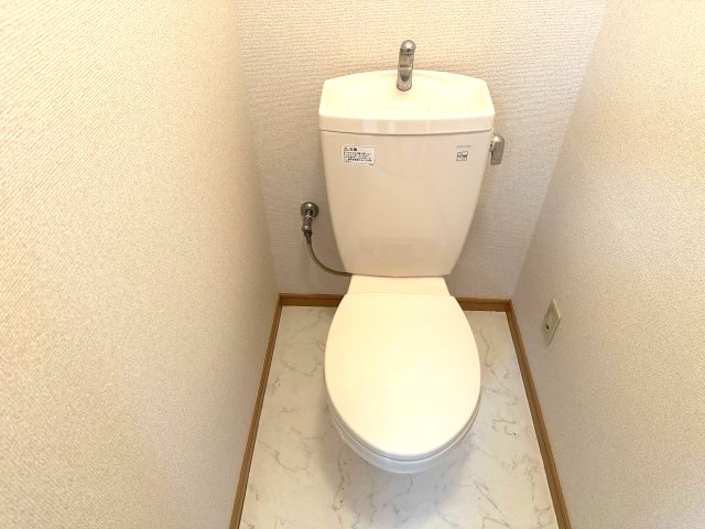 日伯産業のトイレ