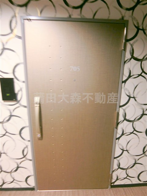 K-residence蒲田の玄関