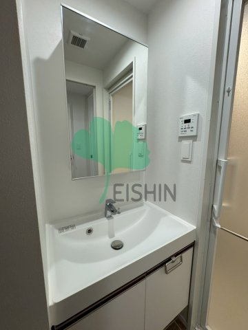 エンクレスト天神PORTの洗面所|シンプルで使いやすい洗面台です！