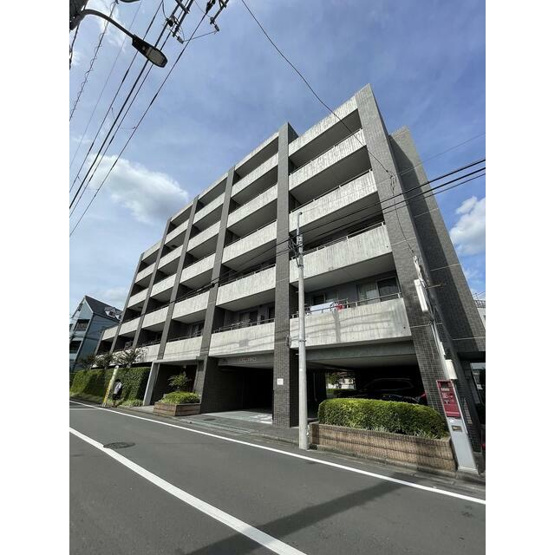 【外観】 | Prescelto壱番館 | 鉄筋コンクリート造のがっちりとした建物。