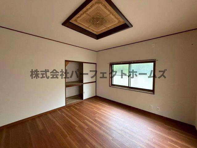 禁野本町1丁目戸建　賃貸の居間・リビング|おしゃれなリビングです