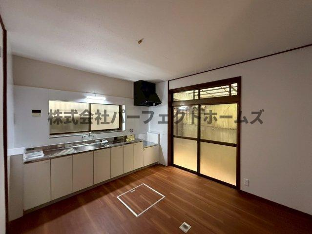 禁野本町1丁目戸建　賃貸のキッチン|使いやすいキッチンです