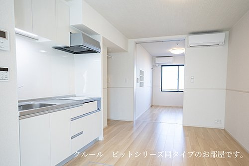 【居間・リビング】 | ウッドスプリング山根　Ｂ | 使いやすい居間です
