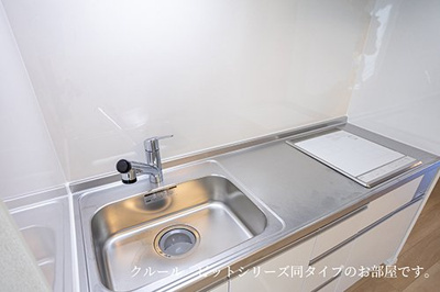 【キッチン】 | ウッドスプリング山根　Ｂ | お料理しやすいキッチンです