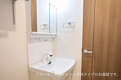 【洗面所】 | ウッドスプリング山根　Ｂ | 使いやすい洗面所です