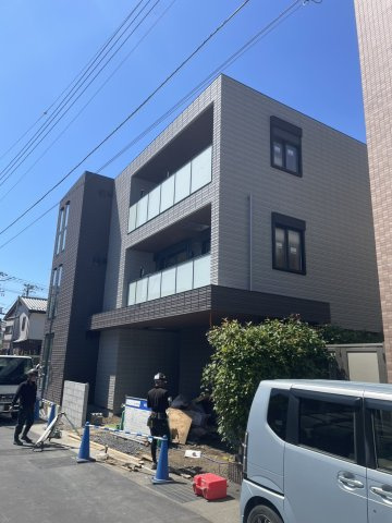 Charmeのエントランス
