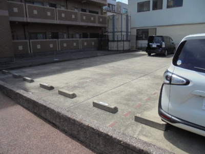【駐車場】 | ベル・アンジュ