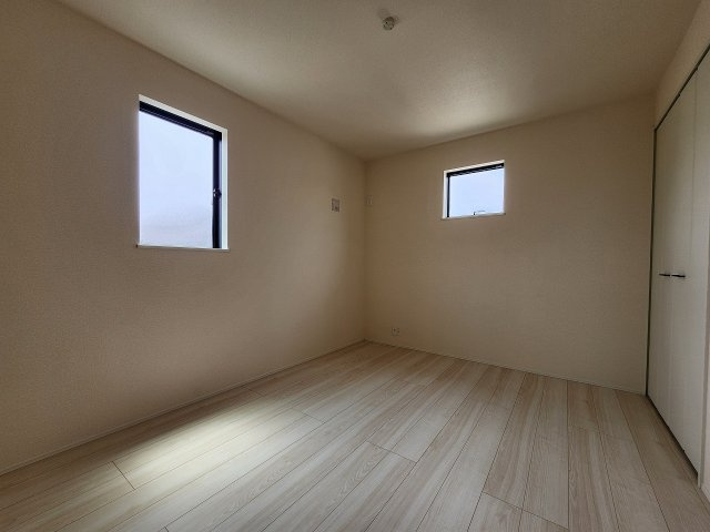 リナージュ高崎上和田町1期新築の洋室|現地撮影