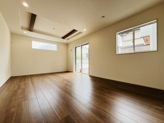 東海市加木屋町鎌吉良根33番32『仲介手数料無料』新築一戸建て・建売の居間・リビング