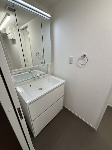 ﾃﾝｸﾞｯﾄﾞ西新eastの洗面所
