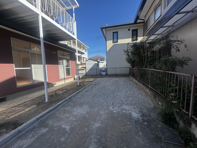 前橋市天川原町　中古住宅の駐車場|前橋市天川原町　中古住宅