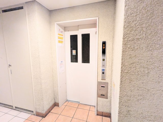 ライジングプレイス浅草弐番館のその他共用部分|～エレベーター写真～