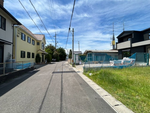 グラファーレ　一宮市木曽川町玉ノ井3期　全2区画分譲の前面道路含む現地写真|「現地（2026年8月4日）撮影」　　
■前面道路　
■ヤマダ不動産　株式会社リライフ