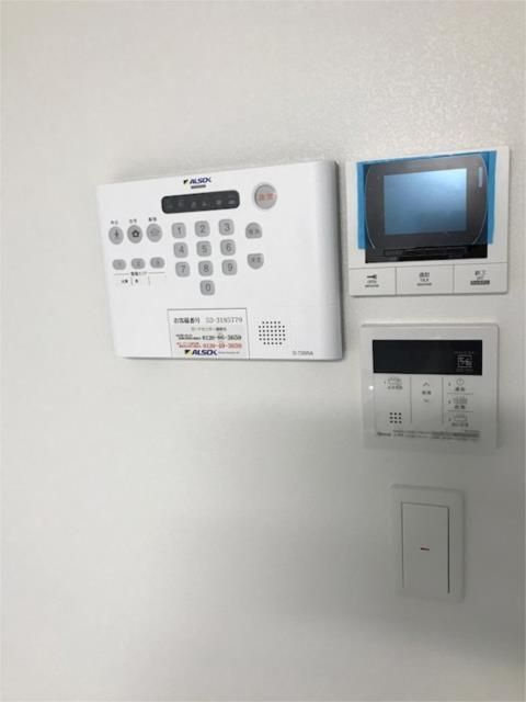 ｓｋｙｅ３桜新町のロビー|■モニタ付インターホン■セキュリティ