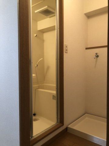 グリーンヒルズ平尾の玄関
