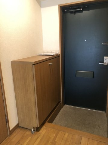 グリーンヒルズ平尾の玄関