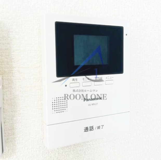 ラテ横浜のセキュリティ|モニター付きインターホンです。