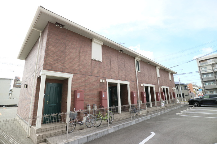 ローズコート明石の駐車場