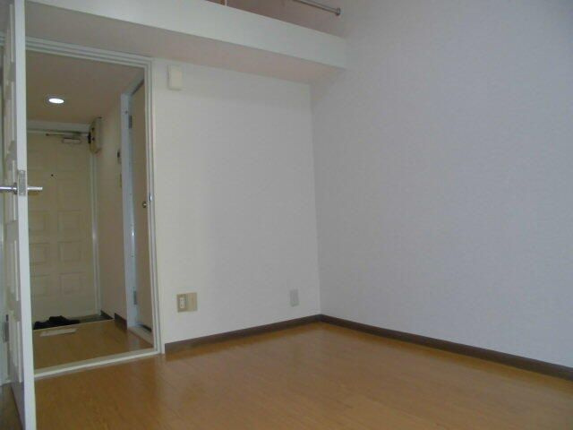 草加ハイツの寝室