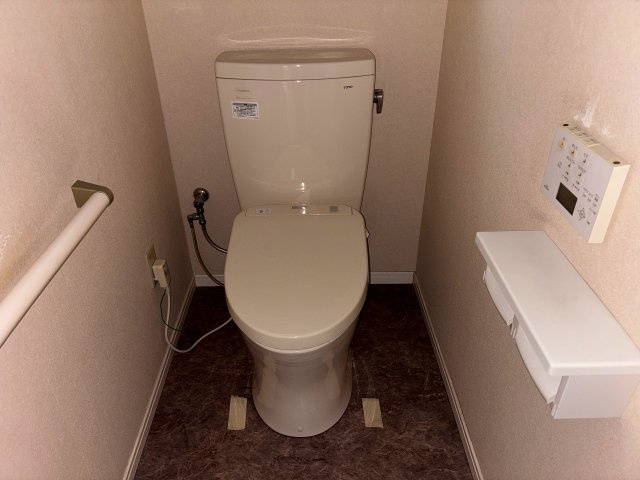 1階トイレ